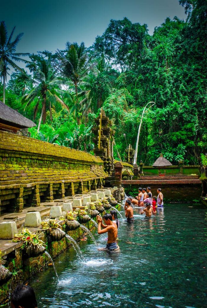 tirta empul, photos of tirta empul